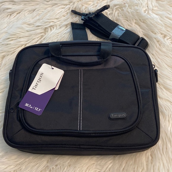 Targus Other - TARGUS Laptop bag color black brand new with tag see all photos